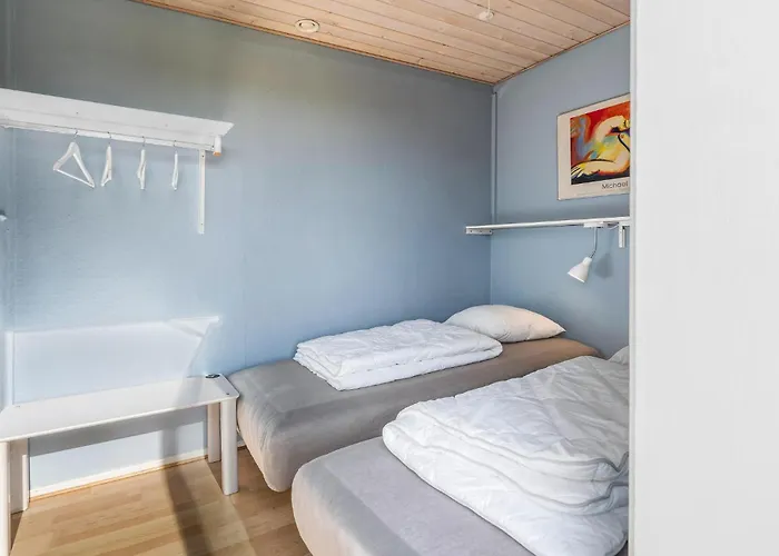 Apartment 2 Bedroom Beautiful In Sydals Skovby (Syddanmark)