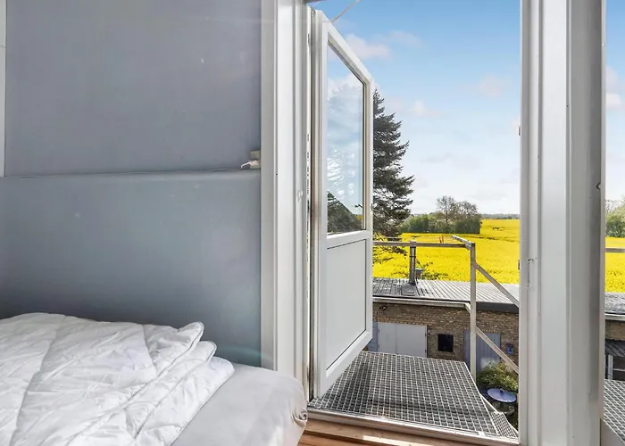 2 Bedroom Beautiful In Sydals Apartman *